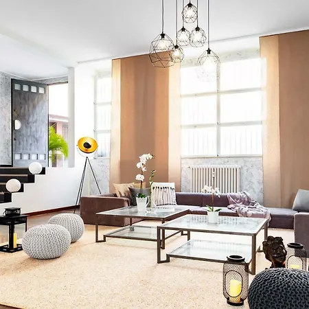 Loft 215 Apartment *
