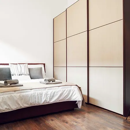 Loft 215 Apartment